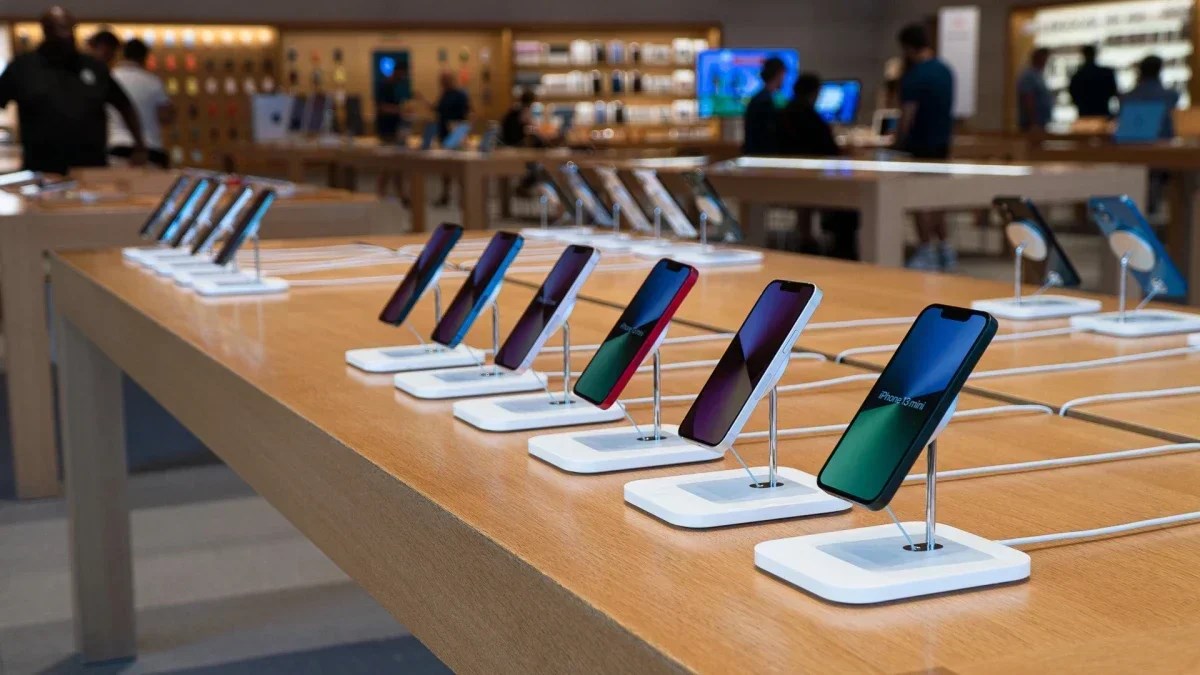 abden-akilli-telefonlar-icin-yeni-etiket-zorunlulugu-pil-omru-gosterilecek-jP85LVtf.jpg