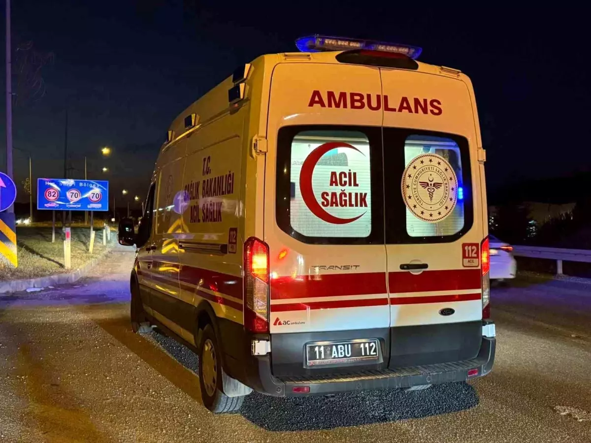 bilecikte trafik kazasi 4 yarali nxrbwByk