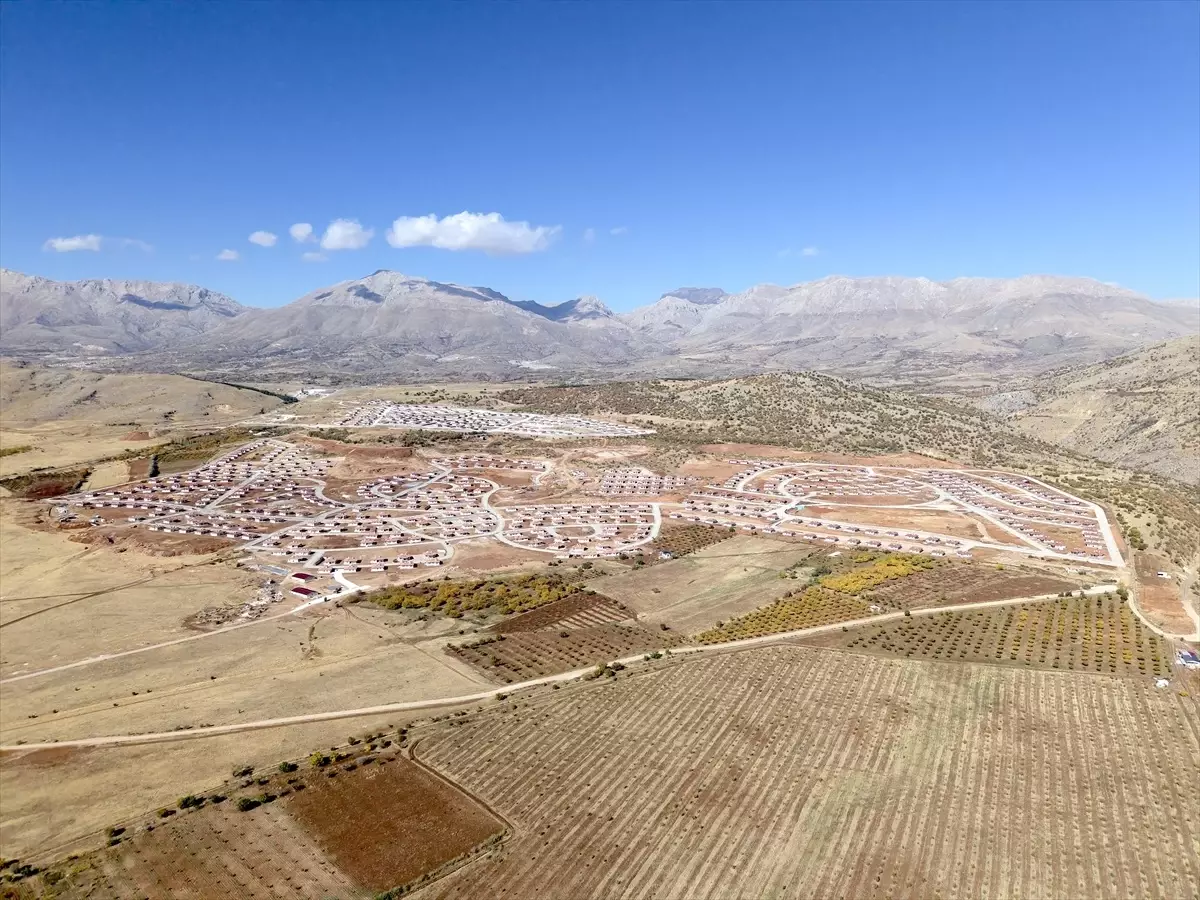 dogansehirde 373 konut teslim edildi f294Hkhs.jpg