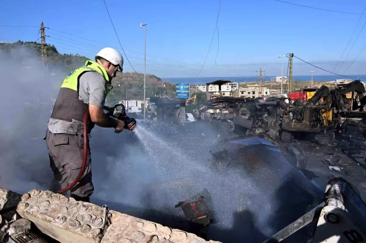 israil ordusunun lubnana duzenledigi hava saldirisinda 1 olu 7 yarali 34wd3fns