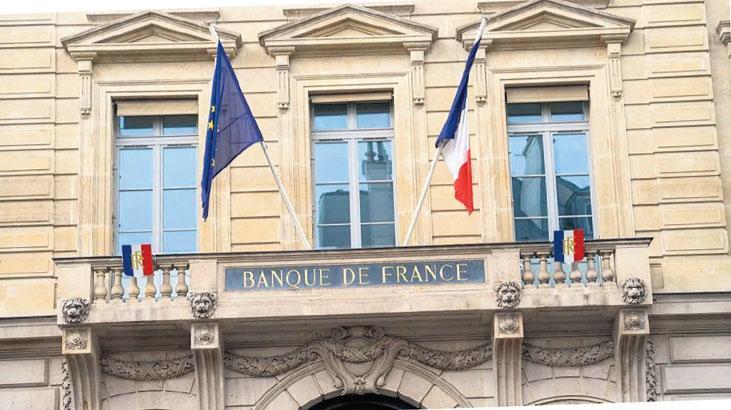 louvreun hazinesi yerin 26 metre altinda TV73ZCKN.jpg