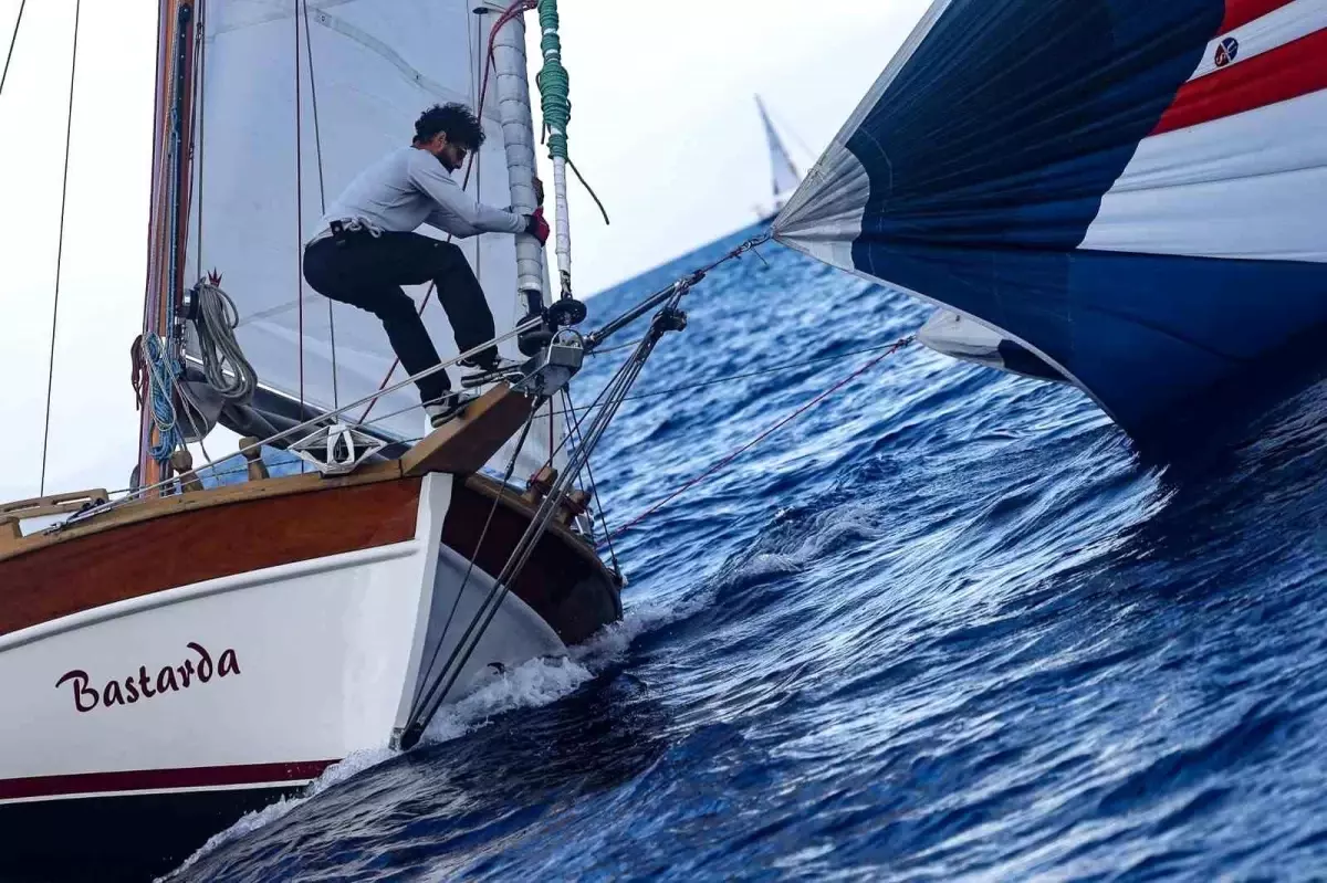 maximiles black 37 the bodrum cupta ruins etabi basladi IFMOE1LT.jpg