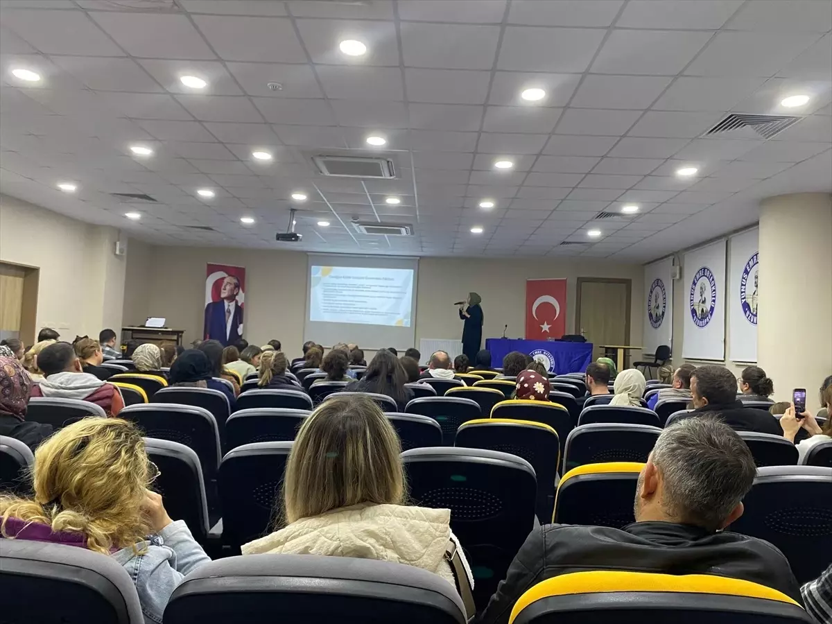 uzunkopru kaymakamindan halk egitimi ziyareti 2rhwTTke.jpg